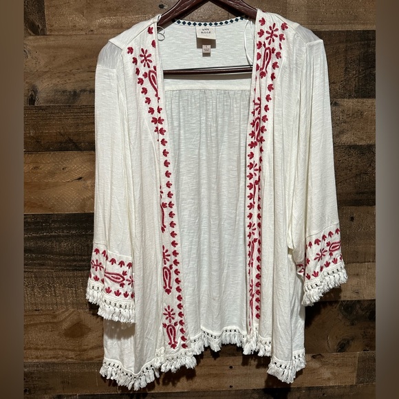 Knox Rose Large White Kimono with Red Embroidery Womens cardigan fringe - Picture 1 of 2